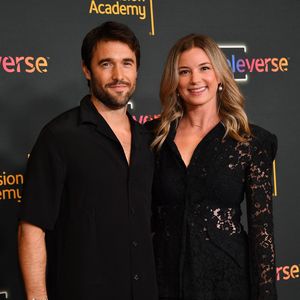 Emily VanCamp mochte ihren Mann Josh Bowman anfangs nicht