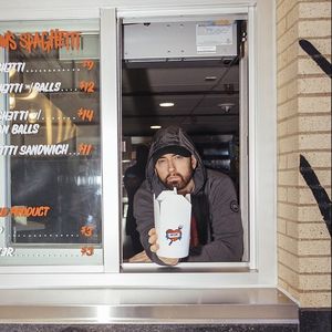"Mom's Spaghetti": Eminem eröffnet eigenes Pasta-Restaurant