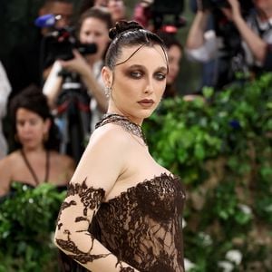 Emma Chamberlain enthüllt Dating-Geheimnis