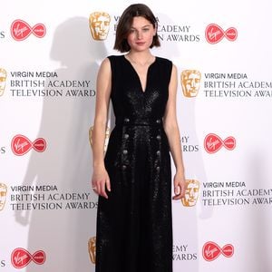 Hat sich Netflix-Star Emma Corrin mit diesem Post geoutet?
