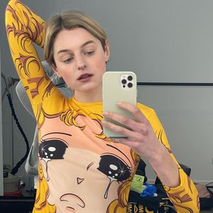"Beängstigend": Emma Corrin spricht erstmals über Coming-out