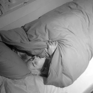 Kondom geplatzt: So reagieren Promihof-Emma und Tim Kühnel