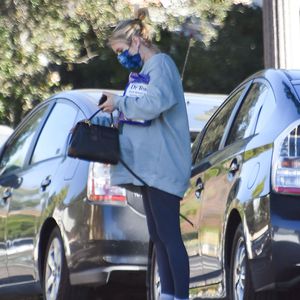 Megaprall! Emma Roberts beim Weihnachtsshopping gesichtet