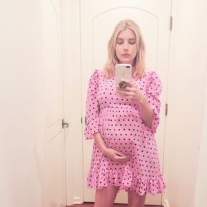 Emma Roberts' Babybauch ist jetzt nicht mehr zu übersehen!