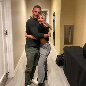 Nur Tanzpartner? Mauricio Umansky und Emma teilen süßes Pic