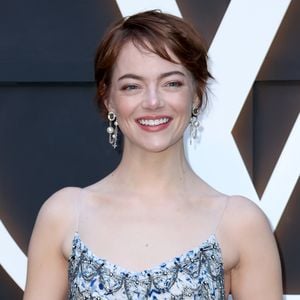 "Das größte Geschenk": Emma Stone schwärmt von Tochter