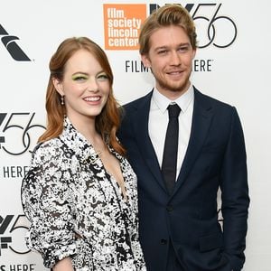 Liebe Worte: Emma Stone schwärmt von Co-Star Joe Alwyn!