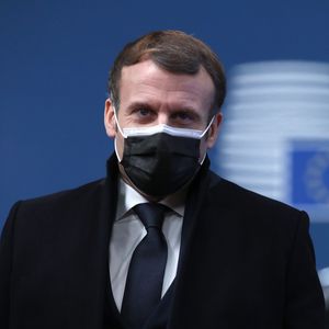 Frankreichs Präsident Emmanuel Macron ist an Covid erkrankt