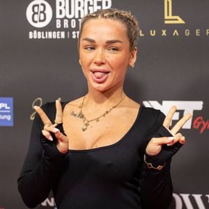 Nicht treu? Emmy Russ teilt im Netz gegen Vanessa Nwattu aus