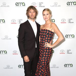 Eric Christian Olsen und Frau genießen entspannten Babymoon