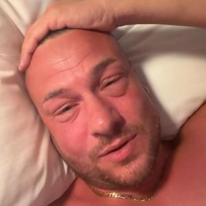 Kaum zu erkennen: Eric Sindermann ist komplett geschwollen