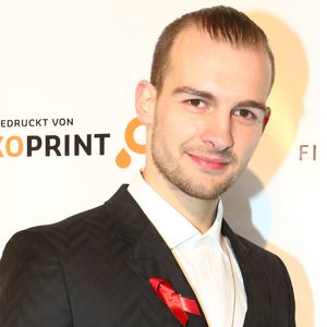 Eric Stehfest bewegt von Menowins Drogen-Dokumentation