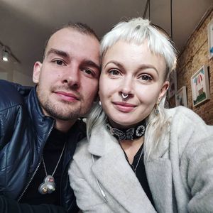 Heiße "Dancing on Ice"-Küren: Ist Erics Frau eifersüchtig?