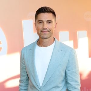 So sah "The Rookie"-Hottie Eric Winter vor Karrierestart aus