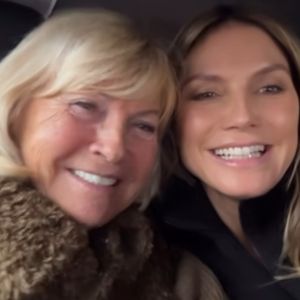 Überraschung: Heidi Klum modelt mit Mama Erna in Dessous