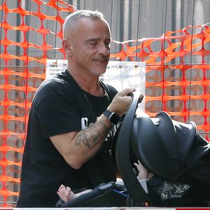 Stolzer Opa: Eros Ramazzotti unterwegs mit Enkelsohn Cesare