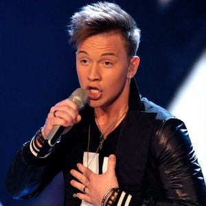 Voll verliebt! Ex-DSDS-Star Erwin Kintop schmust mit Beauty!