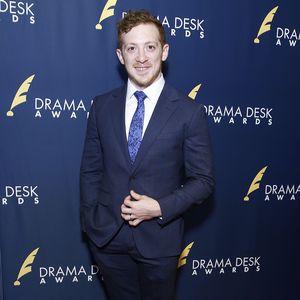 Ethan Slater erntet Lacher und Spott für Tanzdebakel im TV