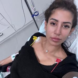 Blinddarm? Eva Benetatou meldet sich aus dem Krankenhaus