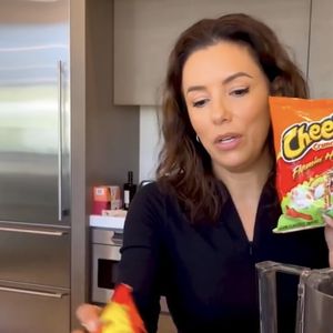 Nicht model-like: Eva Longoria hat lebenslangen Snack-Vorrat