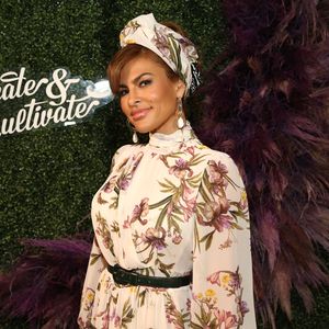 Eva Mendes gibt ehrlichen Einblick in ihre Gefühle als Mama