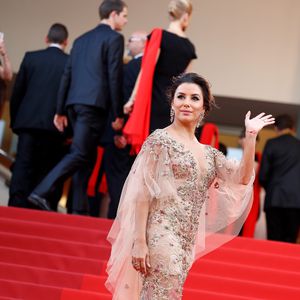 Jahre später: Eva Longoria offenbart Krebs-Leiden von Sis
