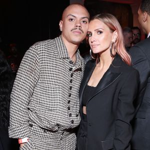 Top oder Flop? Ashlee Simpson im Häkeldress