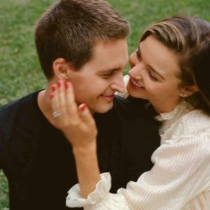 Mit süßem Turtelbild: Miranda Kerr gratuliert ihrem Ehemann