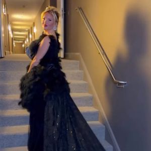 Drama in Wien: Evelyn Burdecki stürzt vor dem Opernball