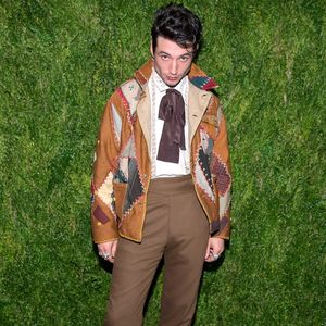 Von Ezra Miller angegriffen: Jetzt äußert sich das Opfer!