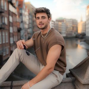 Wie Kim K. und Paris Hilton: Fabian Arnold bei Mega-Agentur