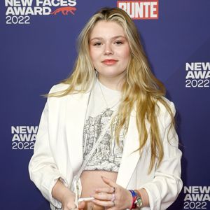 Sängerin Faye Montana: "Ich kannte meinen Vater nur krank"