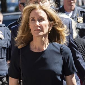 Knast-Zeit vorbei: Felicity Huffman mag sich selbst wieder!