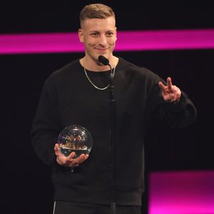 Stand-up-Comedian Felix Lobrecht ist ein GQ Man of the Year!