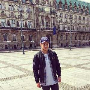 Süße Posts: Felix van Deventer von Vaterglück überwältigt!