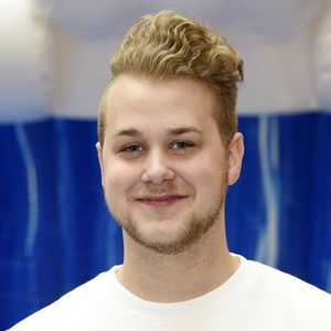 Knutscherei am Set: Freundin von GZSZ-Felix eifersüchtig?