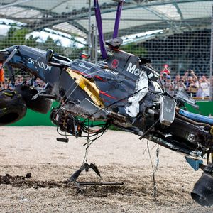 Formel-1-Star Fernando Alonso: Horror-Crash bei Tempo 300!