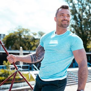 Sportlich! BTN-Darsteller Filip Nikolic will zu Olympia 2022