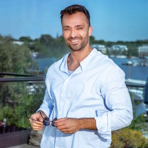 Haben Filip Nikolic und BTN-Figur Mike Gemeinsamkeiten?