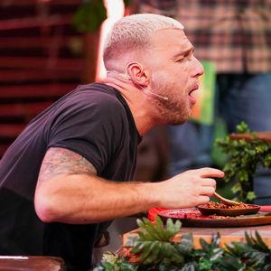 Live-Essensprüfung in Dschungelshow zu krass? Netz kotzt mit