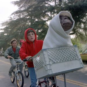 Für eine Weihnachts-Werbung: "E.T." kehrt zu Elliot zurück!