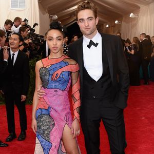 Insider weiß: FKA Twigs und Rob Pattinson sind zusammen!