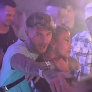 "Temptation Island V.I.P."-Christina kuschelt mit Verführer