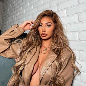 Francesca Farago war bei Brautkleidanprobe ganz emotional