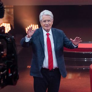 Nach Darm-OP: Frank Elstner ist auf dem Weg der Besserung