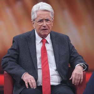 Wegen der Frauen? Frank Elstner rasselte damals durchs Abi