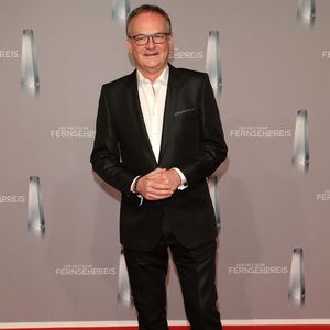 Frank Plasberg tritt zurück: Er übernimmt Jahresrückblick!