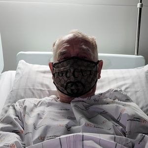 Kopf verletzt! Frédéric von Anhalt (77) ist schwer gestürzt