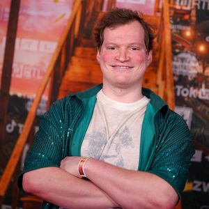 Fritz "Kloßfritz" Wagner zeigt erstmals seine Freundin