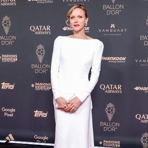 Fürstin Charlène von Monaco verzaubert Paris ganz in Weiß